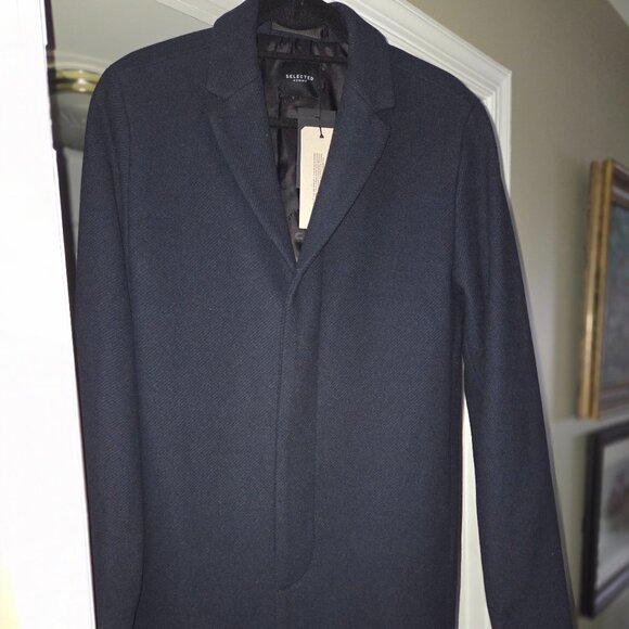 Beautiful Wool Coat Dark Sapphire Color (Navy) - European Medium - Picture 1 of 16